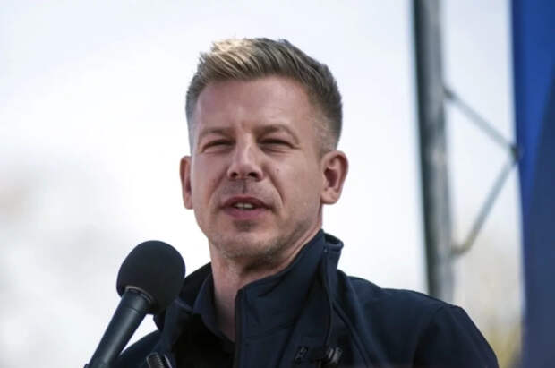 L'AntiDiplomatico: Мадьяр не является сторонником помощи Киеву