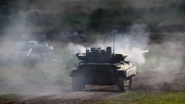 Более 300 единиц техники поступит в Сухопутные войска России в 2020 году