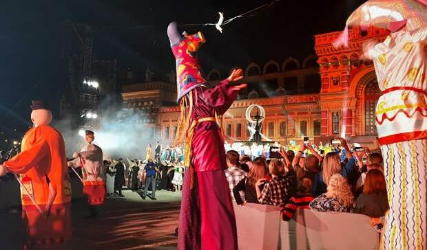 «Видели только чужие головы»: нижегородцы раскритиковали организацию шоу Авербуха