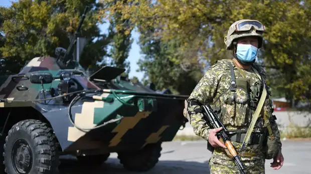 В Бишкеке введён комендантский час