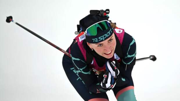 Биатлонистка Сливко стала победительницей масс-старта на этапе Кубка Содружества в Сочи