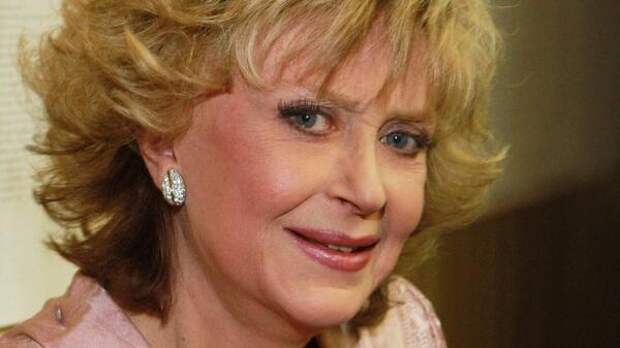 В Сети обсуждают фото 82-летней Регины Дубовицкой — исхудала и сильно сдала