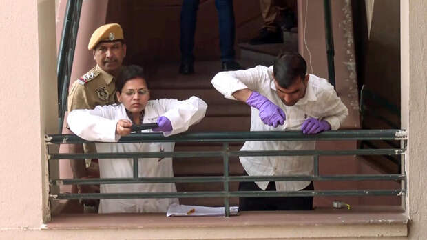 Пойманный за списывание студент покончил с собой