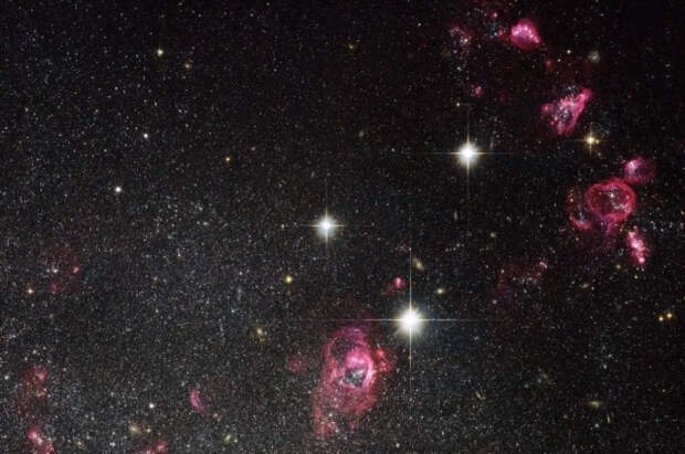 Астроном Киселев допустил наличие жизни в галактике с «мыльными пузырями»