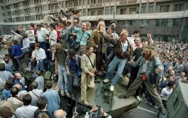 Как в августе 1991 мы сдавали свою великую державу