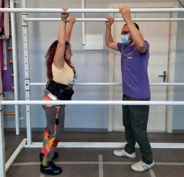 «Не относимся как к больному»: истории людей, которым физическая реабилитация помогла кардинально изменить жизнь