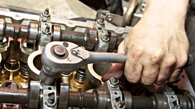Эксперты назвали способы предохранить двигатель от поломки