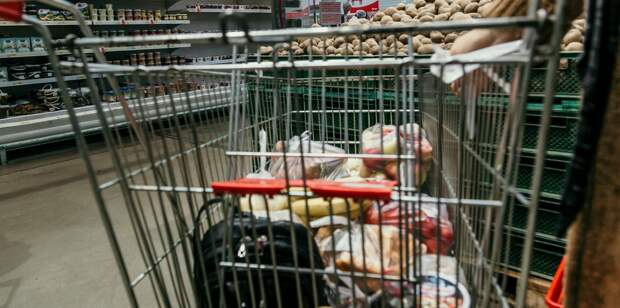 За год в Петербурге закрылось около 3 тысяч магазинов