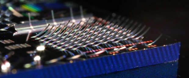 Новое фотонное устройство для дисплеев с максимальным разрешением