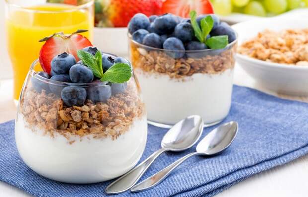 Коктейль-смузи «Доброе ягодное утро».