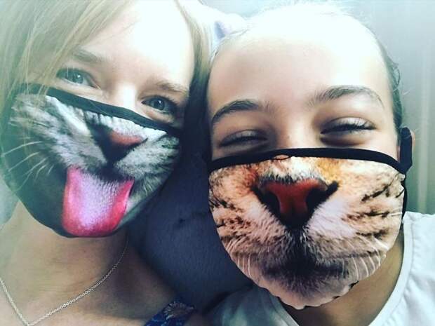 Грядущей осенью самыми модными станут маски с кошечками!