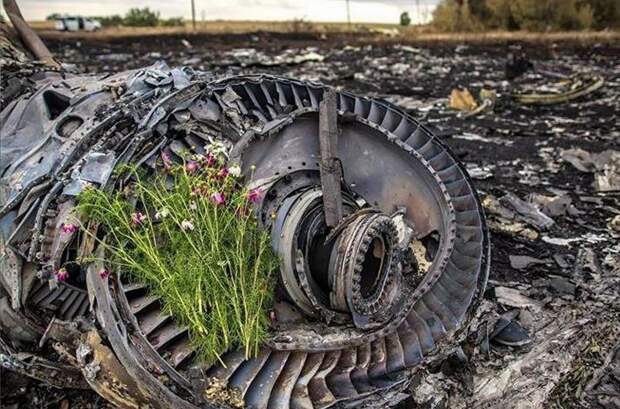 Малазийский «Боинг» МН17 сбили украинские штурмовики? Нидерландский доклад вскрыл ложь Bellingcat