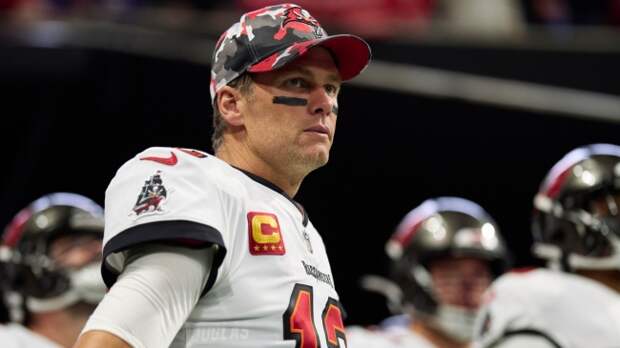 Raiders want Tom Brady