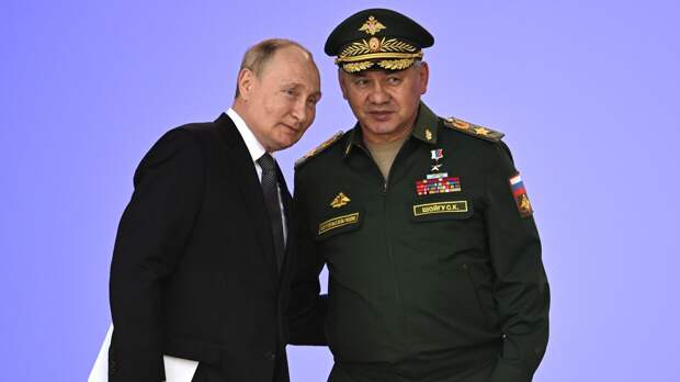 Контракт о прохождении воинской службы с секретарем Совбеза генералом армии Шойгу продлен еще на...