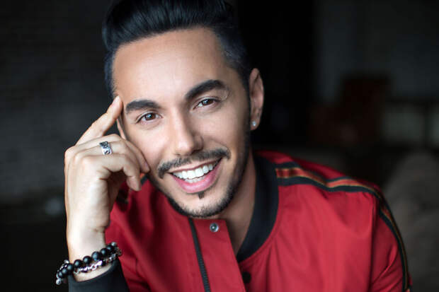 "Звездач": Родригез зарегистрировал товарный знак для продажи нижнего белья