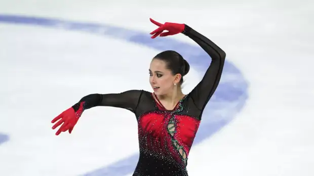 Валиева с размахом отметила 16-летие в кругу фигуристов и тиктокеров