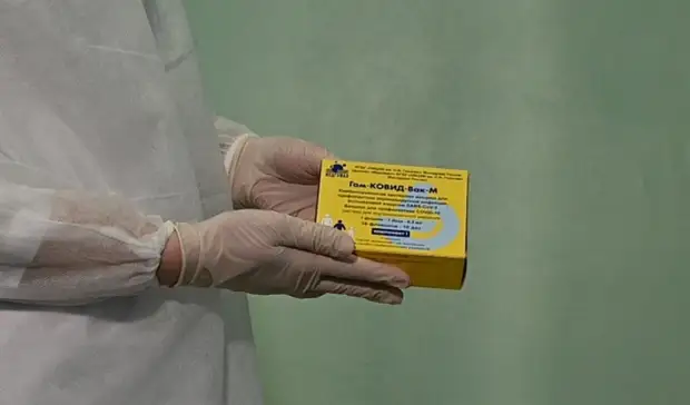 В Волгоградскую область поступила новая партия вакцины от COVID-19 для подростков