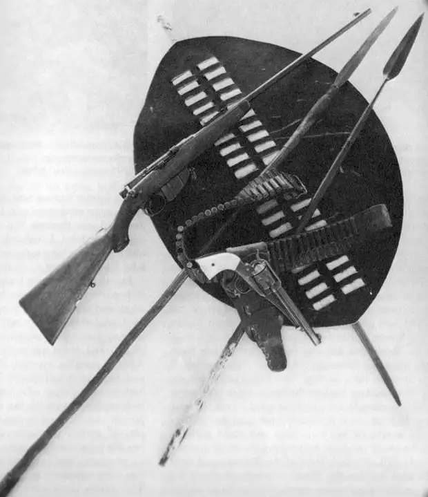 Бёрнхем Фредерик Рассел («Тот, кто видит в темноте»). Один из участников Англо-бурской войны 1899-1902 гг.