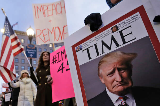 «В Вашингтоне паника»: цены на бензин могут «сбить» Трампа с поста президента – укро-эксперт