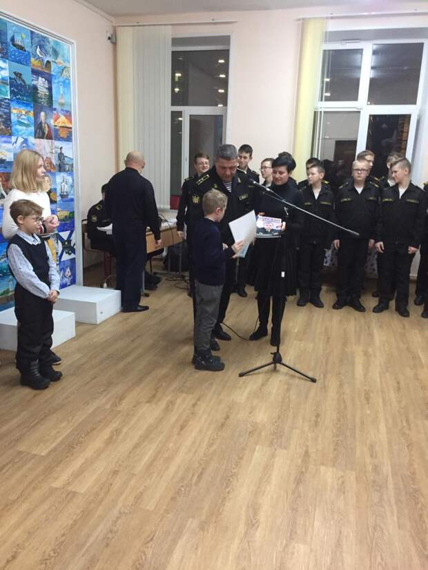 Ученик нашей школы - участник выставки, посвященной 314-ой годовщине основания Морской Пехоты России.