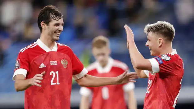 Дубль Ерохина, соло Мостового и Заболотного, дебют Глебова: как Россия разгромила Кипр в матче квалификации ЧМ-2022