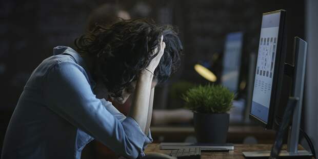 Психолог Стригунова назвала главную причину явления «грустного понедельника»