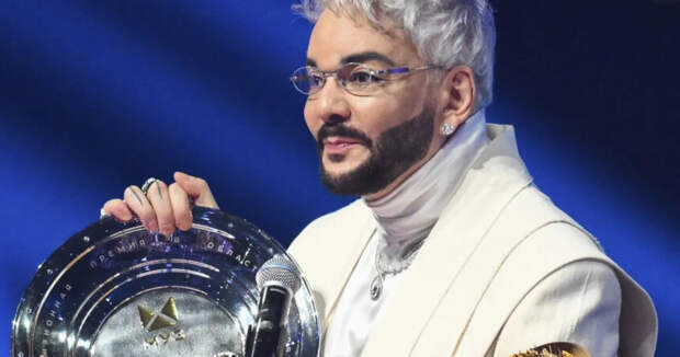 Киркоров не сдержал слез на сольном концерте