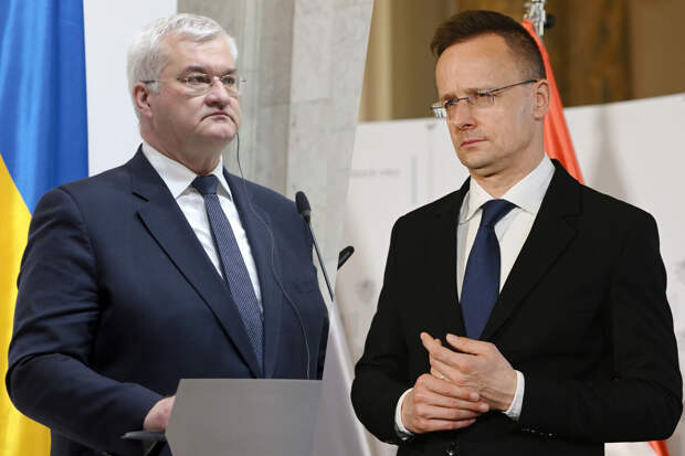 Сияйрто согласился с Сибигой в том, что Венгрия – препятствие на пути Киева в ЕС