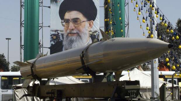 Иран демонстрирует решимость. Фетву о запрете ЯО отменят?