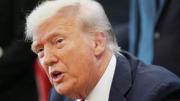 Трамп заявил, что обсуждал с Путиным восстановление Украины