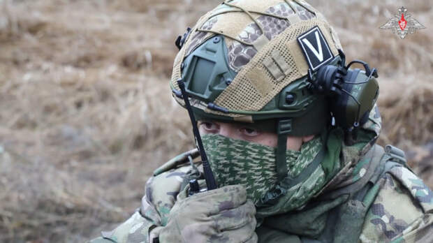 «Боимся конфронтации, но инструкторов отправим на Украину и построим производство ПВО»: Запад богатеет на крови