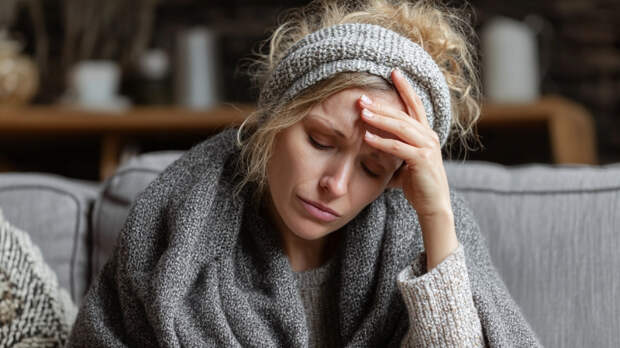 Неочевидные причины: почему может тошнить по утрам