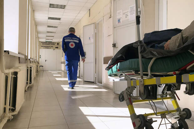 Российских врачей обвинили в остановке сердца беременной пациентки на 10 минут