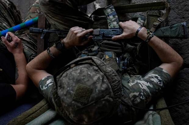 Украинский спецназ атаковал неопытное российское подразделение с тыла и поплатился