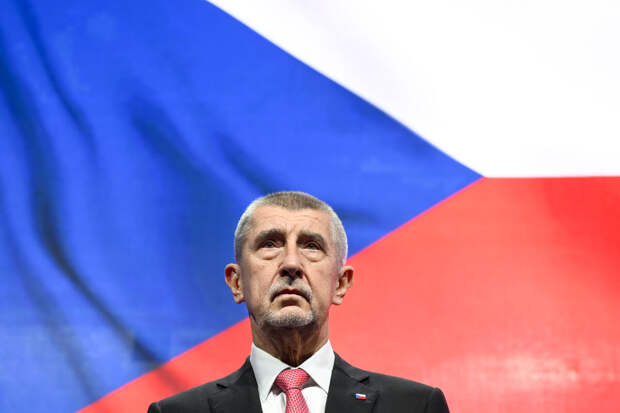 Бабиш: заключить мир на Украине можно было вскоре после начала конфликта