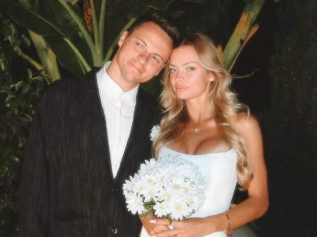 Аня Ищук сыграла свадьбу с блогером Димас Блог — первые кадры красивой церемонии