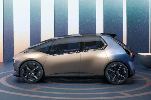 новые автомобили bmw видение круговой-iaa-2021-proauto-04