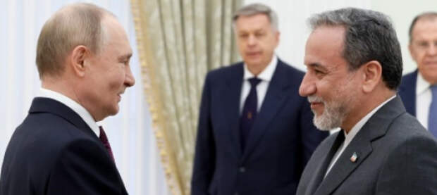 Государства сближаются не из-за доверия, а из-за угрозы: Путин встретился с Аракчи