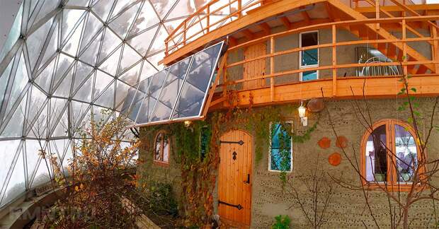 Nature House — дом под геодезическим куполом в Арктике