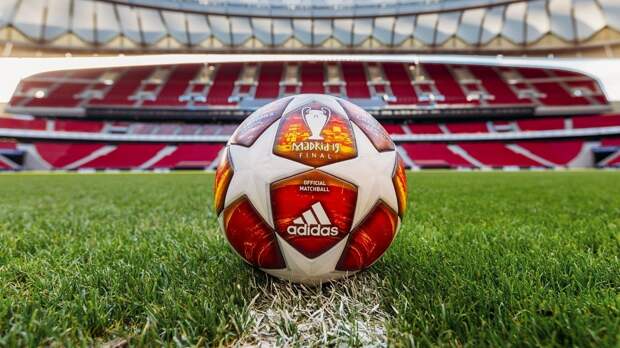 Представлен официальный мяч для раунда плей-офф Лиги чемпионов
