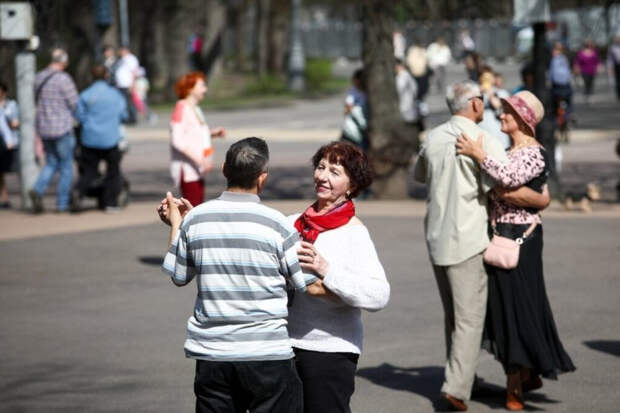Гериатр рассказала, когда у россиян появляются первые признаки старения
