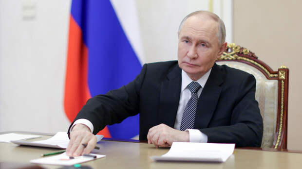 Соглашение с Мозамбиком, штрафы, возраст принесения присяги: Путин подписал ряд важных законов