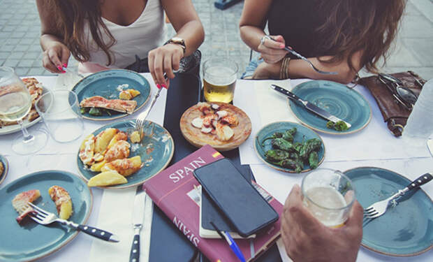 2 гастротуризм зумеры