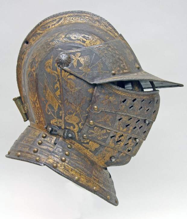 Закрытый шлем с сегментарным забралом. Милан. Вес 2,78 кг. 1590-1595 гг. военные, искусство, маски, рыцари, шлемы