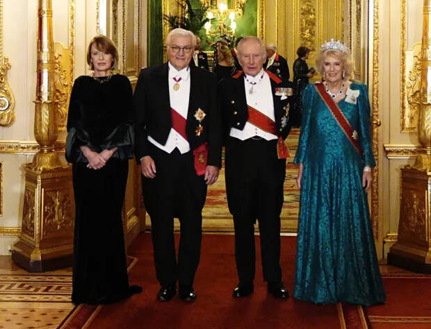 Эльке Буденбендер, Франк-Вальтер Штайнмайер, король Карл III и королева Камилла