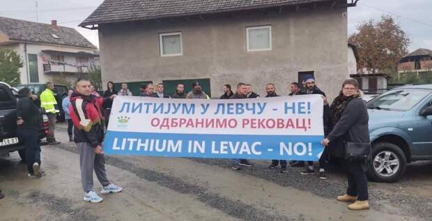 понятно, практически без перевода