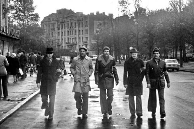 Чем занимались дружинники в СССР? Чем занимались дружинники в СССР?