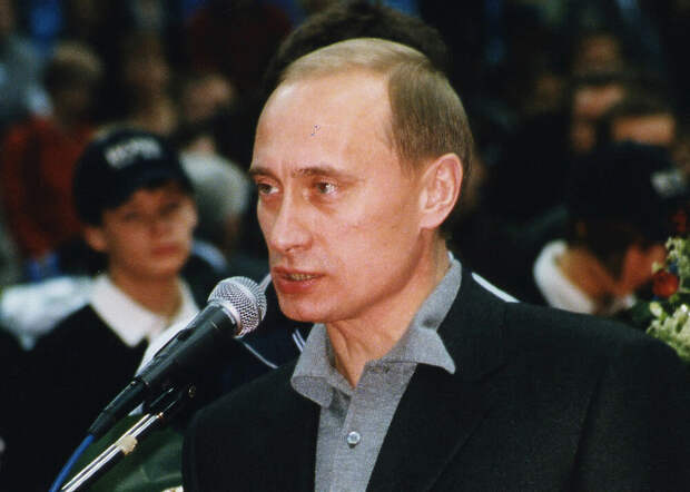 Путин. 1999 г. Фото из откр. источников