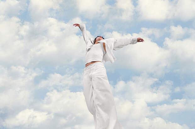 Цвет 2026 года по версии Pantone: какие цвета будут в тренде и как их носить?