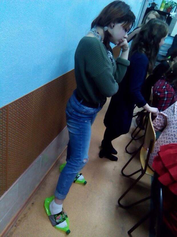 Мода XXI века - это на любителя. Не все понимают эти ультраХайповые штучки Вписка, вечеринка, молодежь, прикол, туса, экстрим, юмор